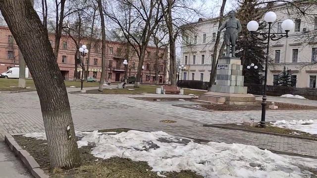 Псков, Октябрьский проспект, памятник Кирову смотреть онлайн