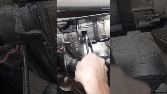 Снимаю двигатель и коробку мотоцикла Урал смотреть онлайн