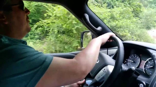 Off-road: Infiniti QX80 смотреть онлайн