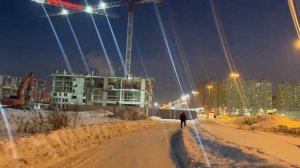 так странно вернуться туда, где тебя больше никто не ждёт