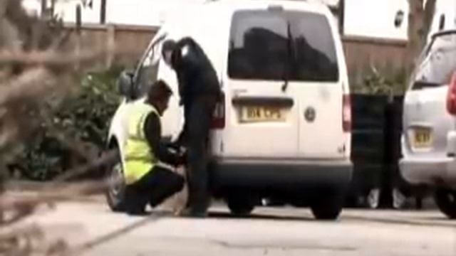 Clampers get clamped смотреть онлайн