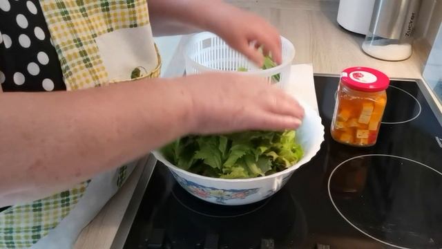 КАРТОШКА ПОД СЫРОМ, ВКУСНО "ПО-ДОМАШНЕМУ" | Листовой салат?/ 146 смотреть онлайн