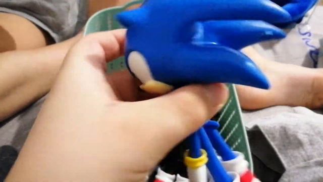 Обзор набора из aliexpress соник супер соник метал соник наклз и оборотень соник смотреть онлайн