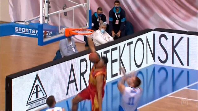 Monster dunk by Justin Robinson (MZT Skopje Aerodrom - Podgorica, 10.11.2020) смотреть онлайн
