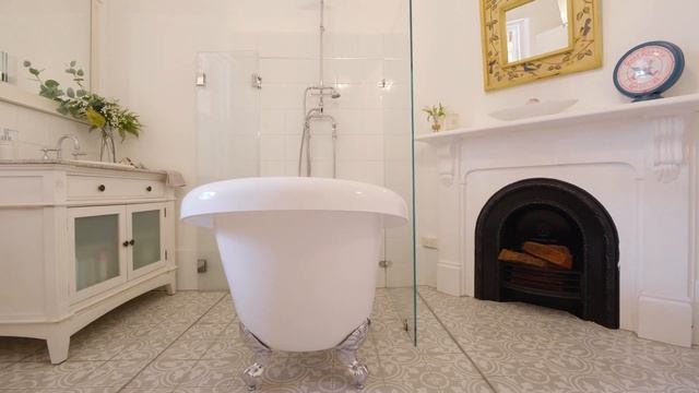 1 Serpentine Road, Belair смотреть онлайн