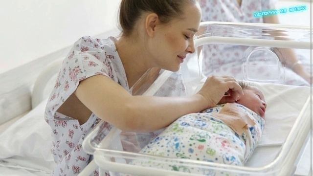 ?На УЗИ казалось, что ребёнок надувает ПУЗЫРЬ. Когда мама узнала правду, её бросило в холодный пот… смотреть онлайн
