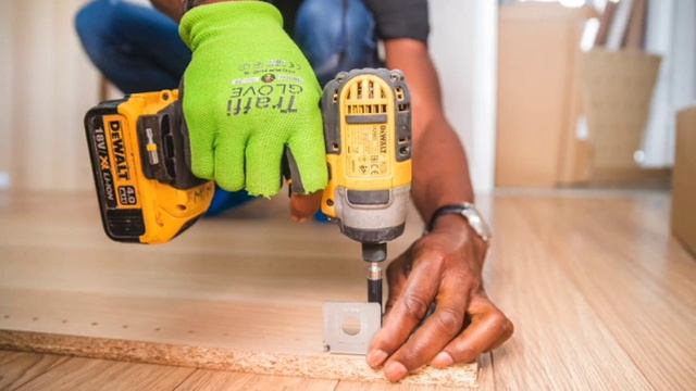 Звук Дрели | Шум Дрели | Звук Работающего Перфоратора | Шум Ремонта | Звуки Ремонта для Соседей смотреть онлайн