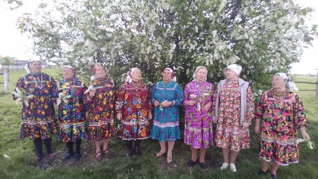 "Лайме порась" в исполнении фольклорного ансамбля "Мокшаваня " смотреть онлайн