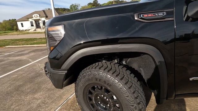 2023 GMC Sierra 1500 AT4X AEV - What Makes It Different?