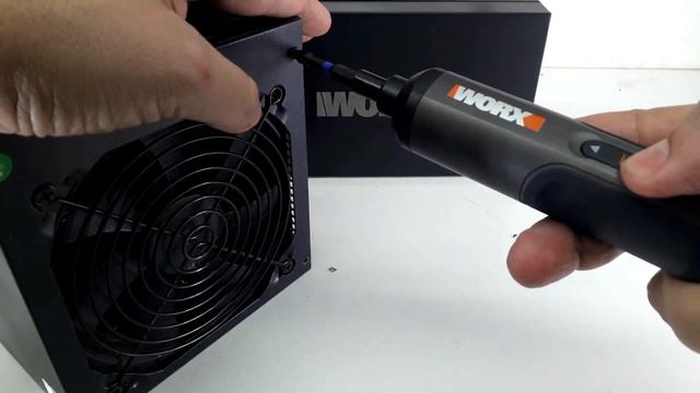 Worx WX240  - Parafusadeira Elétrica  Screwdriver  4v