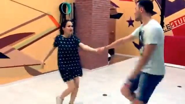 Зажигательный свадебный танец смотреть онлайн