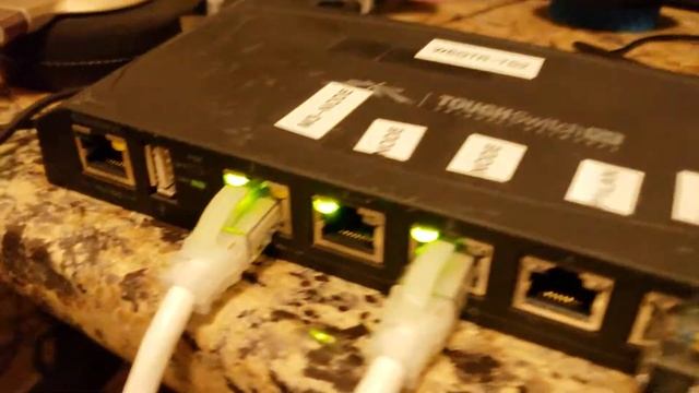 AREDN Toughswitch config for 3 nodes,2 LAN ports part 1 смотреть онлайн