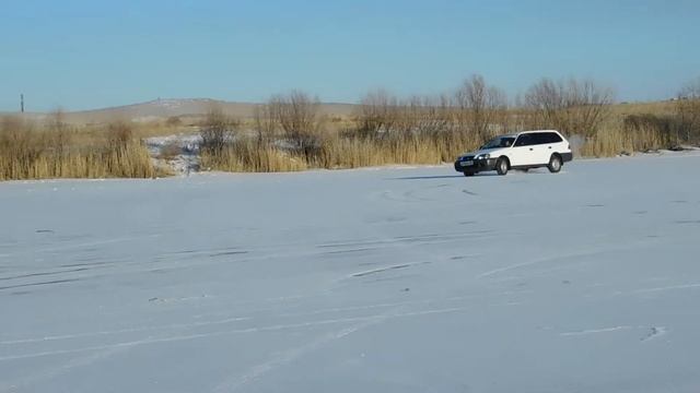 Выезд на лёд, Honda Partner. смотреть онлайн