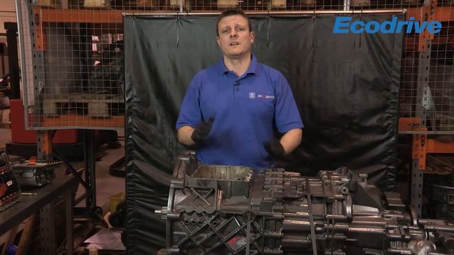 Ecodrive Expert Engineers - Removing and re-fitting a complete GS3 Shift Actuator unit смотреть онлайн