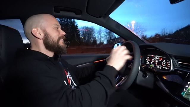 AUDI RSQ8 FRÅN 2021 TEST DRIVE!