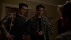 Стайлз,Скотт и связанный Лиам/Волчонок/Teen Wolf/