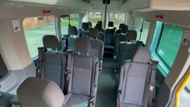 Ford Transit 17 Seat Euro 6 Walkaround (2016) смотреть онлайн
