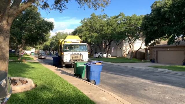 City of San Antonio: Autocar ACX Heil DuraPack Python Garbage Trucks смотреть онлайн