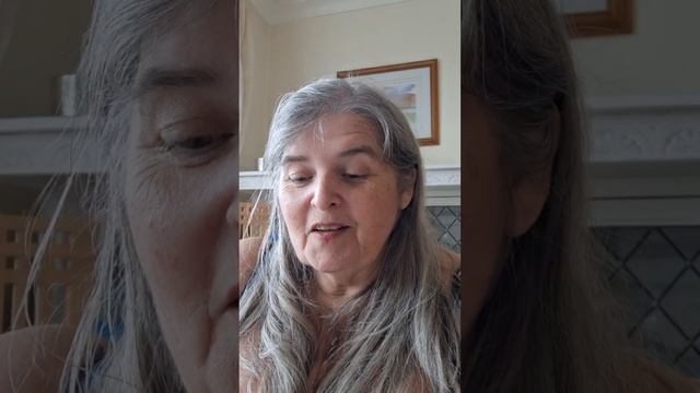 Oracle message for today ✨️ смотреть онлайн