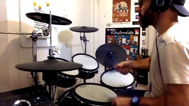 Bruno Mars - Locked Out Of Heaven - Drum Cover смотреть онлайн