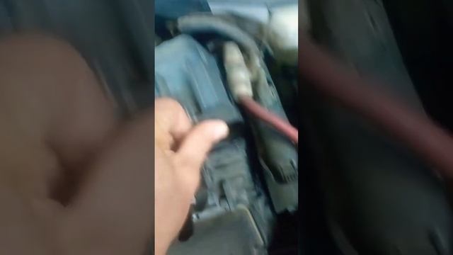 Hyundai Santa Fe CRDVI 16V замена воздушного фильтра смотреть онлайн