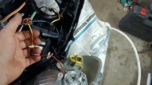 Установка линзы фары автомобиля Hyundai Solaris 1.Своими руками