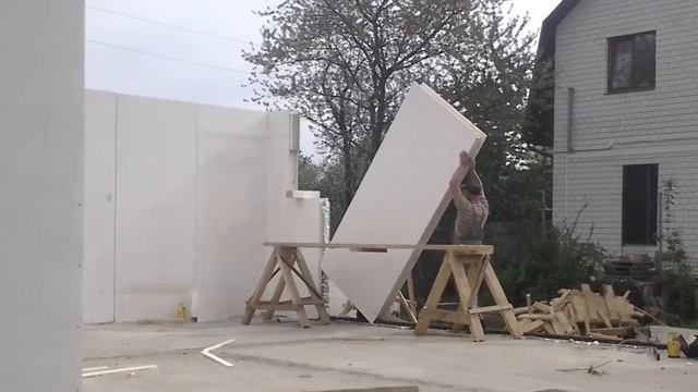 Как строят дом из СИП панелей из СМЛ смотреть онлайн
