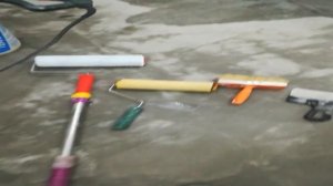 Наливной пол. Не хватило материала.