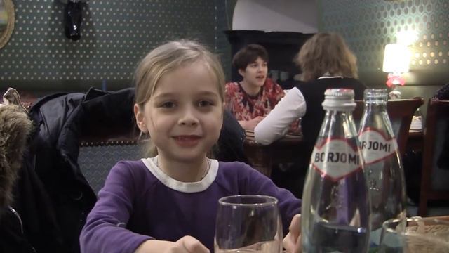 С Новым Годом! Поздравления от прекрасной Евы для всего человечества. смотреть онлайн