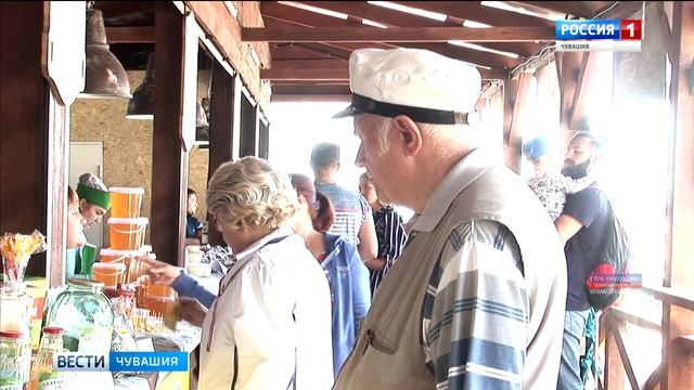 В Чувашии продолжаются ярмарки «Дары осени» смотреть онлайн