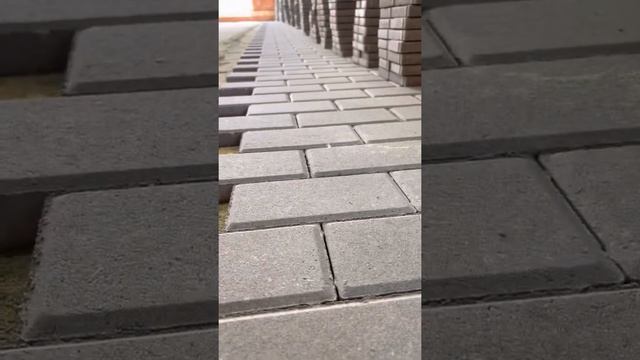 Второй день укладки тротуарной плитки на полусухую стяжку с тёплым полом?? смотреть онлайн