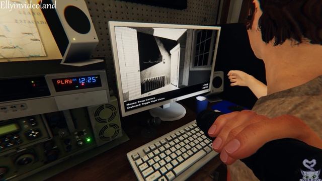 HOW TO USE THE D.O.T.S PROJECTOR - PHASMOPHOBIA смотреть онлайн