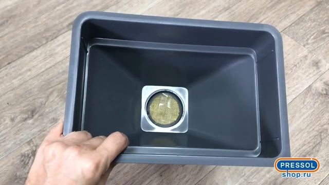 Воронка тракторная прямоугольная 4 литра Pressol 02370 смотреть онлайн