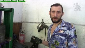 Как без съемника снять подшипник с якоря генератора