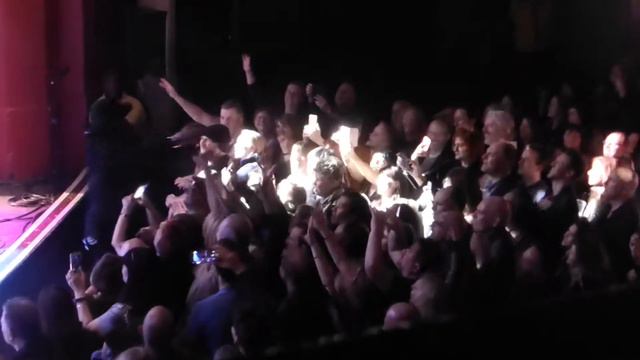 A Bowie Celebration at O2 Shepherd's Bush Empire on 12 January 2019: HEROES смотреть онлайн
