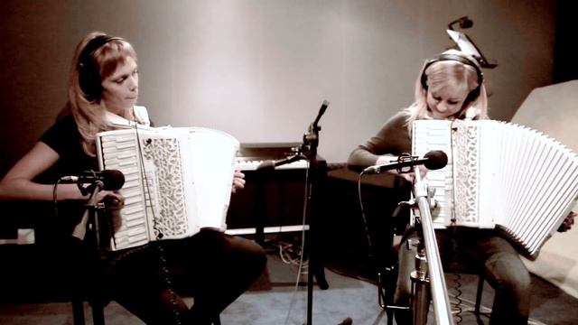 Аккордеонистки России - Дуэт "ЛюбАня" ЛИБЕРТАНГО / LIBERTANGO смотреть онлайн