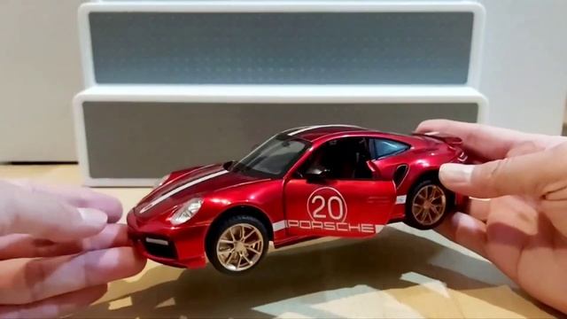 Part 2 - TURBO CHARGED? 1:18 Porsche 911 Turbo S - Pull Back / Die-cast Car #porsche #fun смотреть онлайн