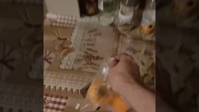 Как правильно есть Хурму?! смотреть онлайн