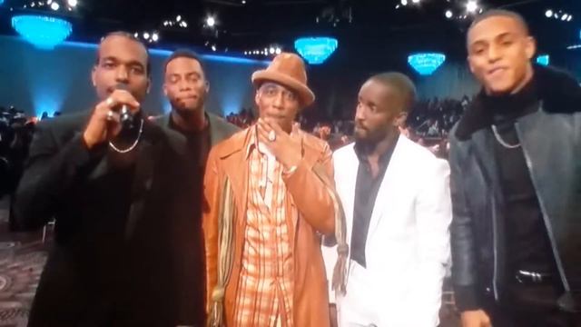 Ralph Tresvant w/ cast of New Edition Biopic at "The American BLACK film festival Honors" смотреть онлайн