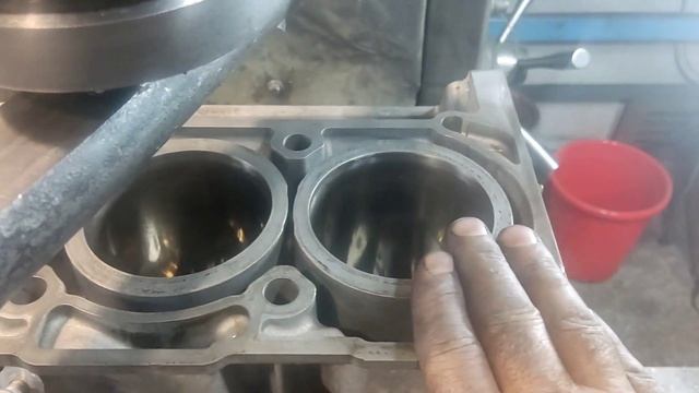 MBENZ M276 V6 фрезеровка плоскостей