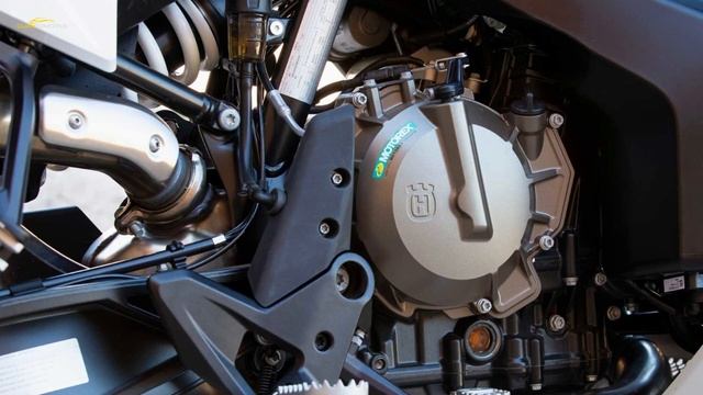 Husqvarna Norden 901 One Of The Dream Motorbikes Of Many People, Because This Motorbike Is Cool? смотреть онлайн
