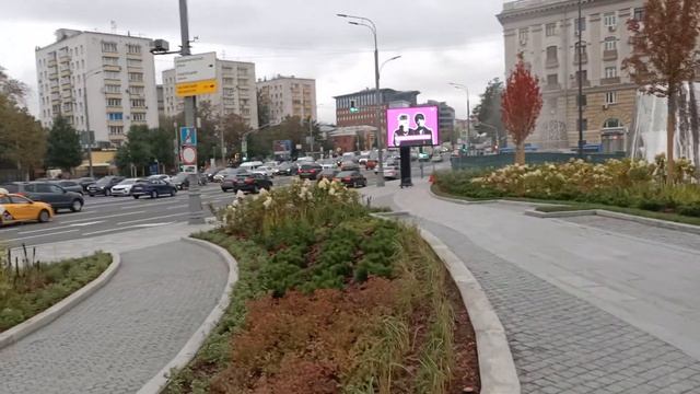 Павелецкая площадь . Заехал посмотреть, что уже сделано, что в работе смотреть онлайн