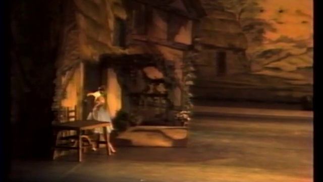 "Giselle" ABT 1977 Part 1 (Act I beginning) смотреть онлайн