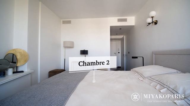 MIYAKOPARIS #ForRent Vue inédite à 180 degrés sur la Tour Eiffel / Nombreux Monuments смотреть онлайн