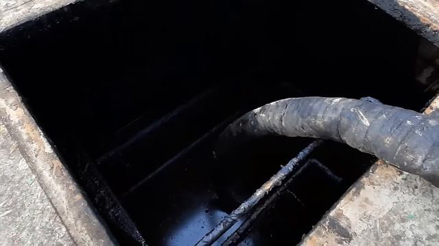 Машинист вакуума, работа на севере. АКН-10 на базе УРАЛ смотреть онлайн