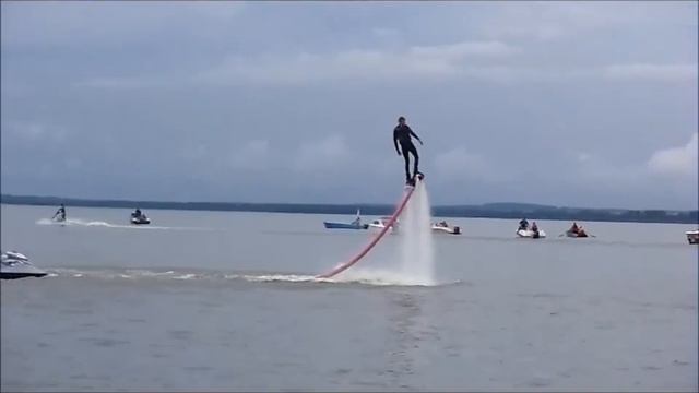 ВОДНОЕ ШОУ.Ростов.20.07.13г. смотреть онлайн