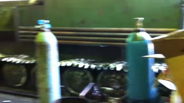 Толик целится в ворота) смотреть онлайн