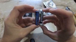 Батарейка AAA мизинчиковая вместо AA пальчиковой.Вместо АА - батарейки ААА как родные