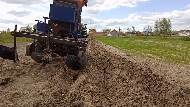 Культиватор і садіння картоплі смотреть онлайн