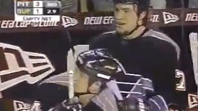Alex Kovalev's empty net goal vs Sabres in game 2 (2001) смотреть онлайн